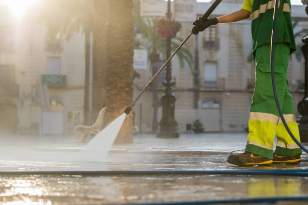 Best Commercial Pressure Washing  in Zolfo Springs, FL